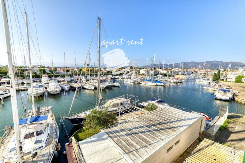 квартира на продажу Empuriabrava, Girona. Ref: 3234. Apart-Rent