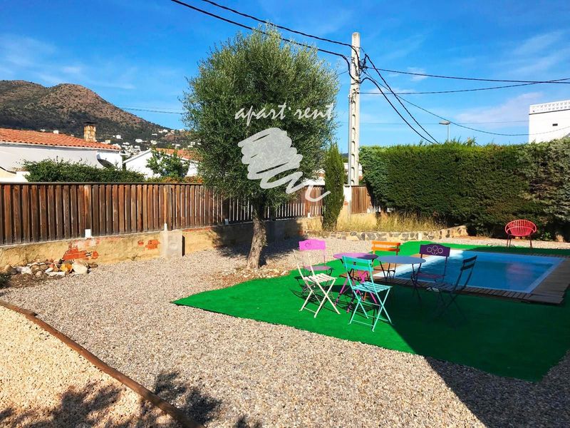 Дом на продажу Roses, Girona. Ref: 3259. Apart-Rent