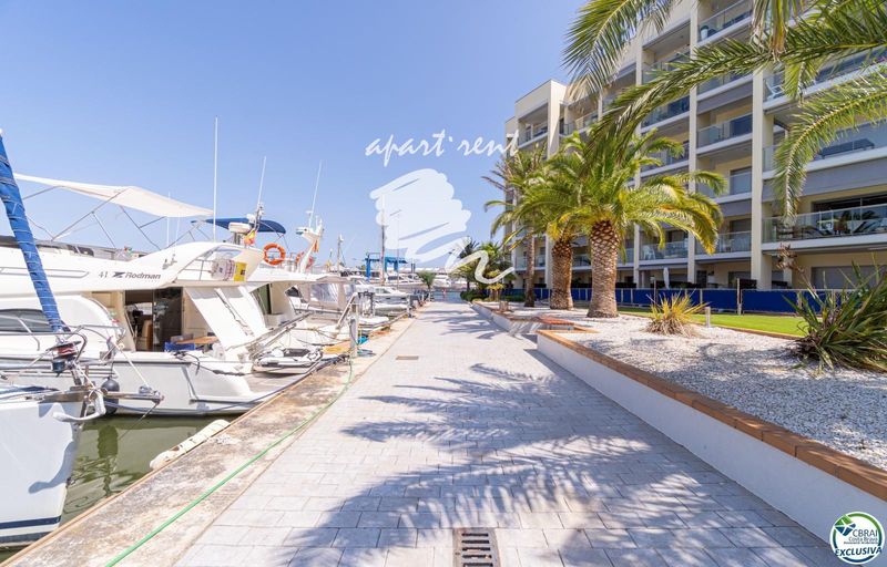 Piso en venta Roses, Girona. Ref: 3333. Apart-Rent