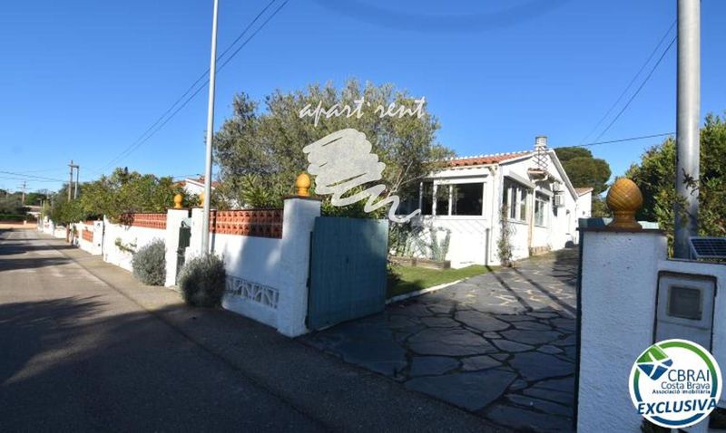 Casa en venta Roses, Girona. Ref: 3355. Apart-Rent