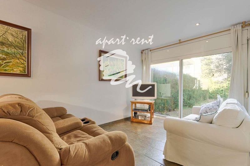 Casa en venta Roses, Girona. Ref: 3358. Apart-Rent