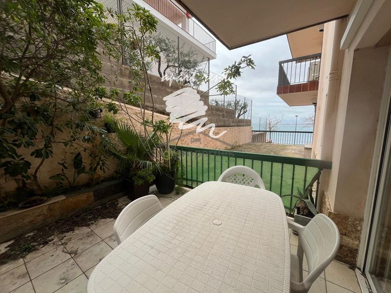 Piso en venta Roses, Girona. Ref: 3380. Apart-Rent