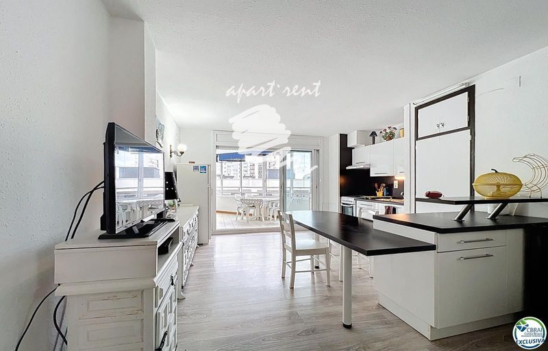 Piso en venta Roses, Girona. Ref: 3389. Apart-Rent