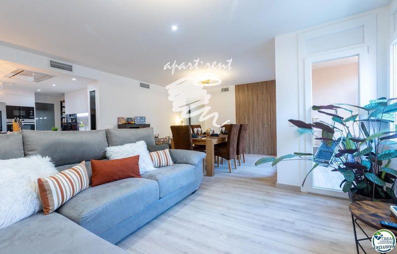 Piso en venta Roses, Girona. Ref: 3390. Apart-Rent