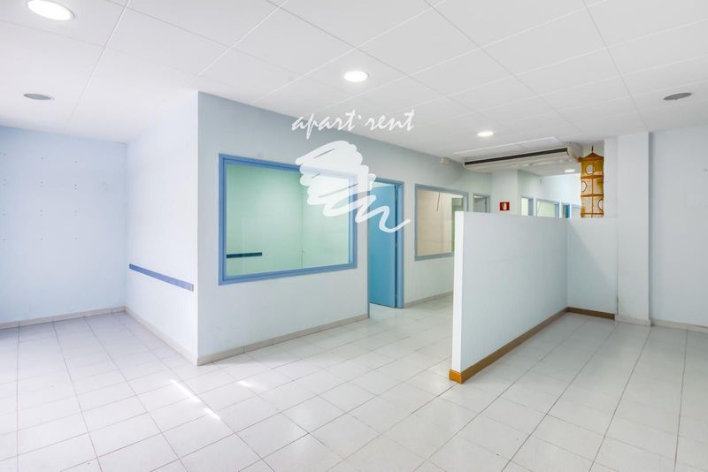 Locaux en vente Roses, Girona. Ref: 3401. Apart-Rent