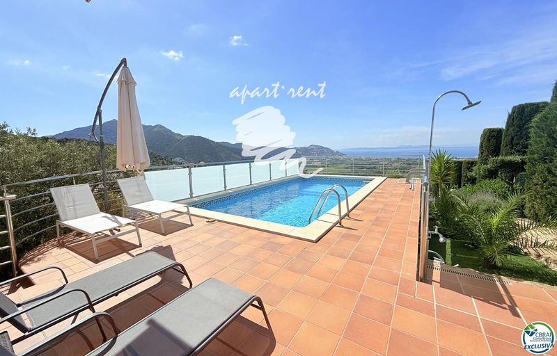 Maison en vente Roses, Girona. Ref: 3405. Apart-Rent