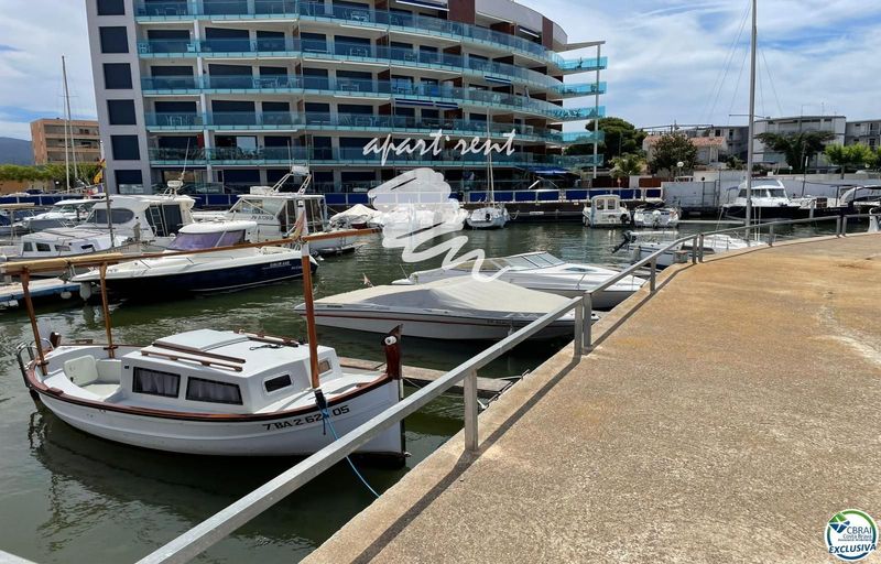 Amarrage en vente Roses, Girona. Ref: 3413. Apart-Rent