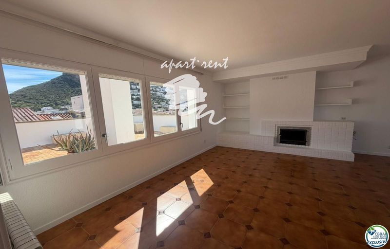 Piso en venta Roses, Girona. Ref: 3421. Apart-Rent