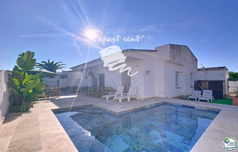 Casa en venta Empuriabrava, Girona. Ref: 3431. Apart-Rent