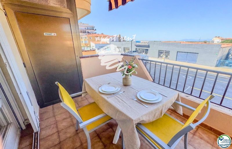 Piso en venta Roses, Girona. Ref: 3441. Apart-Rent