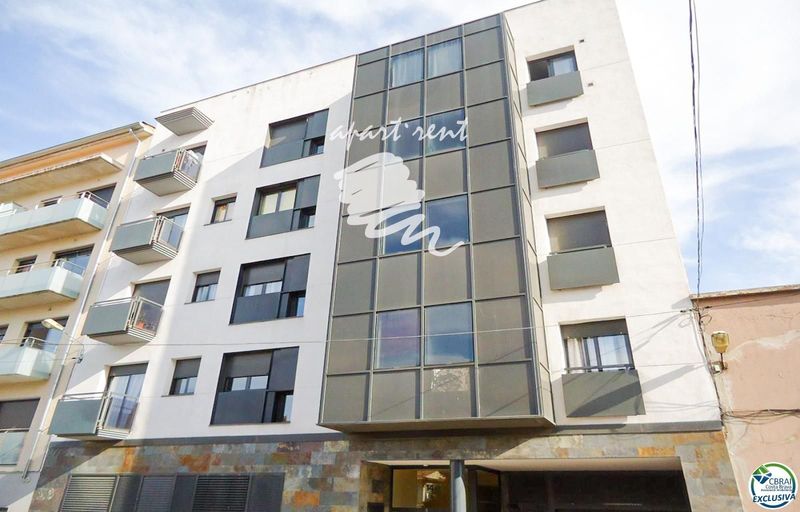 Piso en venta Figueres, Girona. Ref: 3444. Apart-Rent