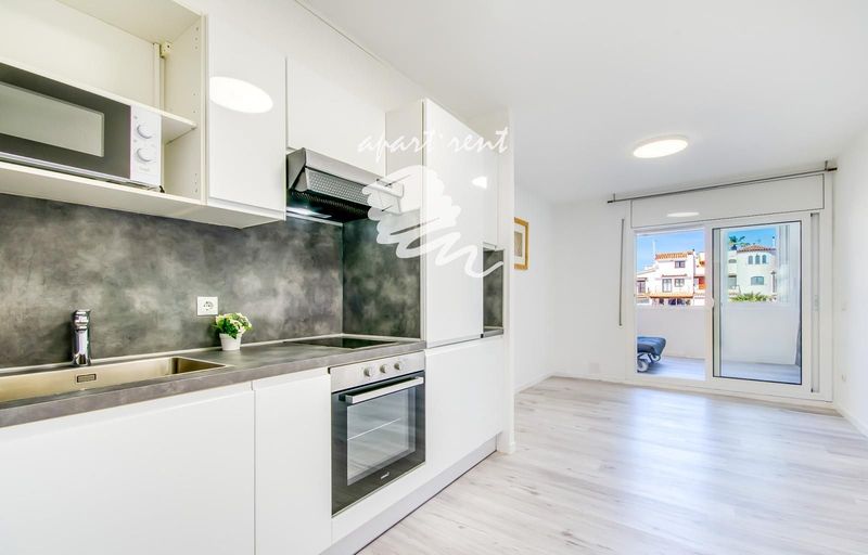 Piso en venta Empuriabrava, Girona. Ref: 3456. Apart-Rent