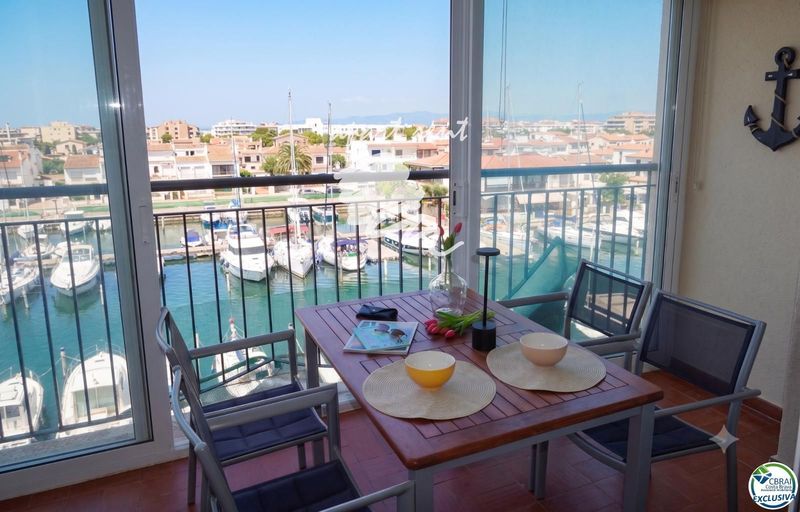 Piso en venta Empuriabrava, Girona. Ref: 3545. Apart-Rent