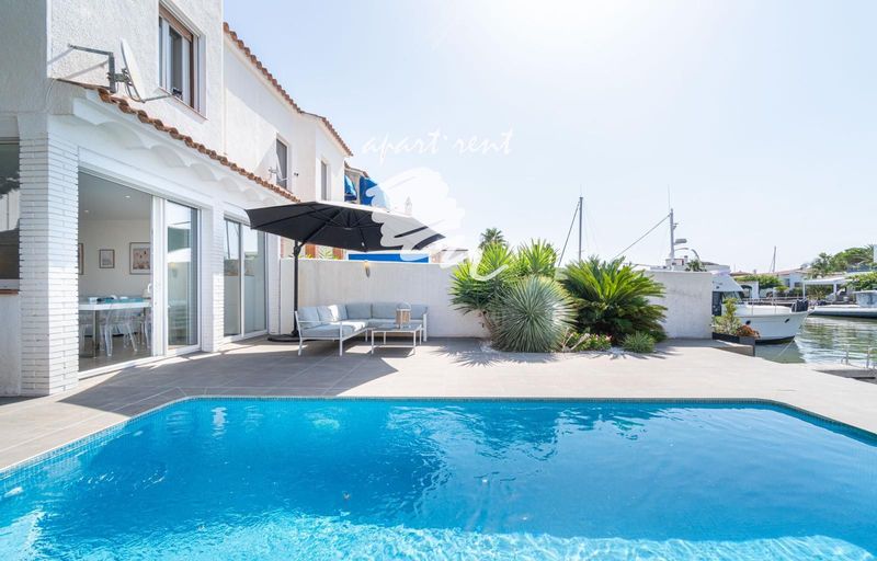 House for sale Roses, Girona. Ref: 3579. Apart-Rent