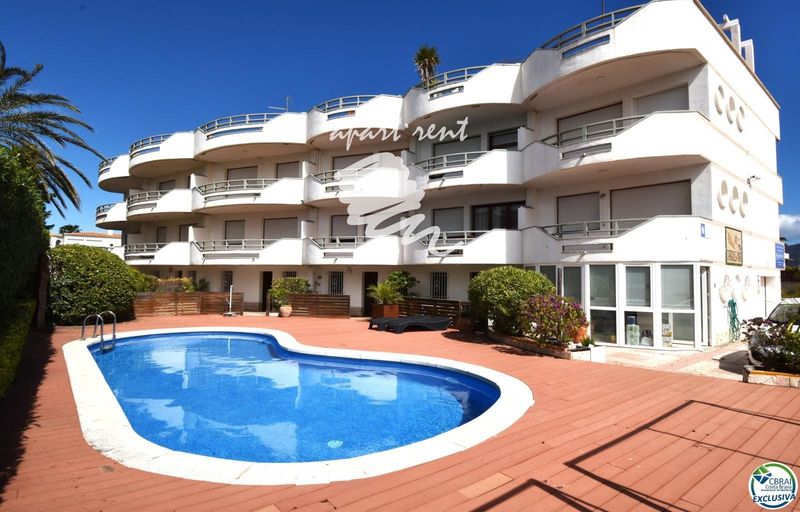 House for sale Empuriabrava, Girona. Ref: 3585. Apart-Rent