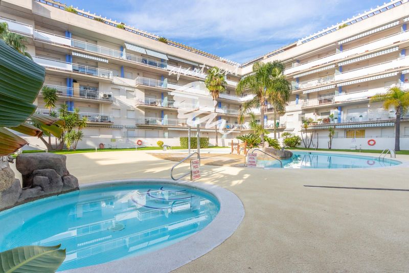 Appartement te koop Roses, Girona. Ref: 3590. Apart-Rent