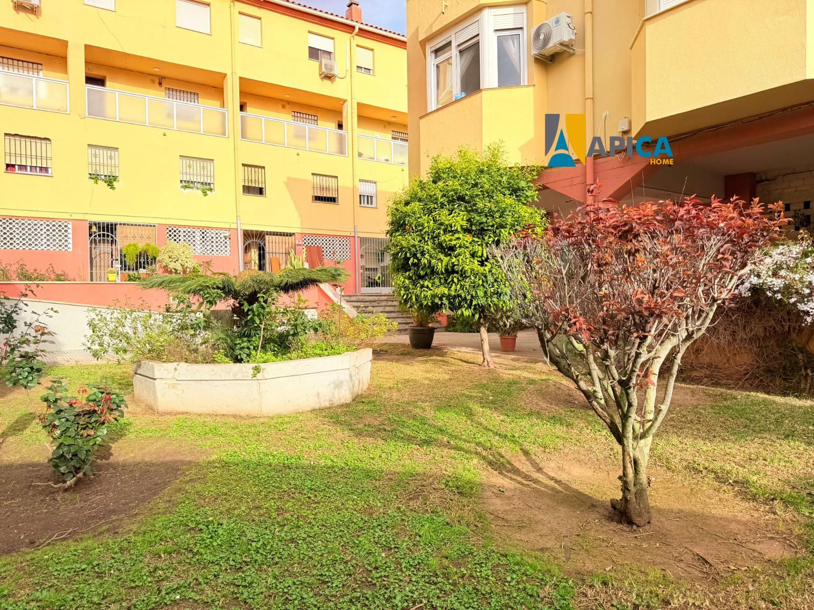 Dúplex en venta La Línea de la Concepción, Cádiz. Ref: 11715. Apica Home