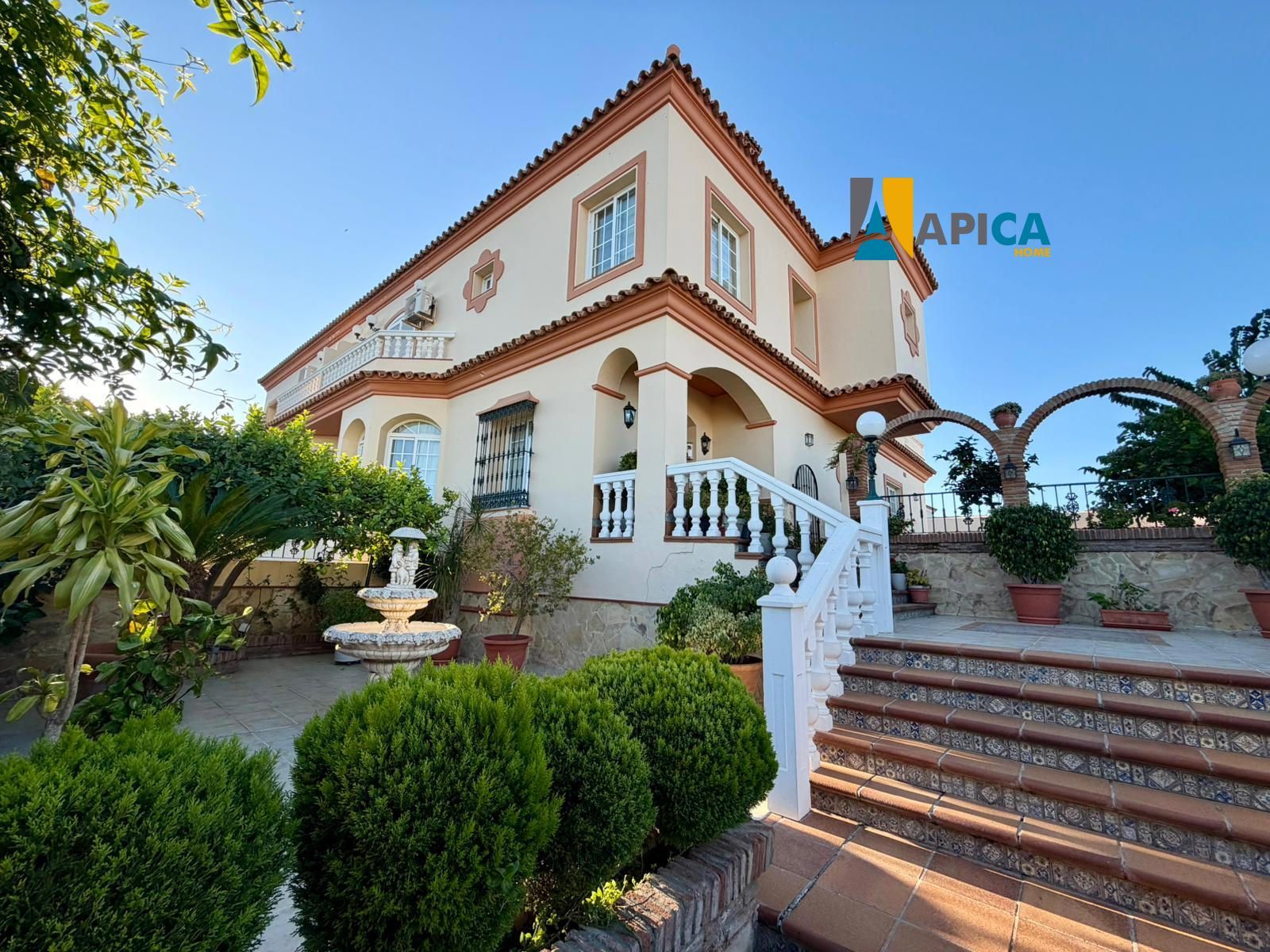 Detached Villa for sale La Línea de la Concepción, Cádiz. Ref: 12127. Apica Home