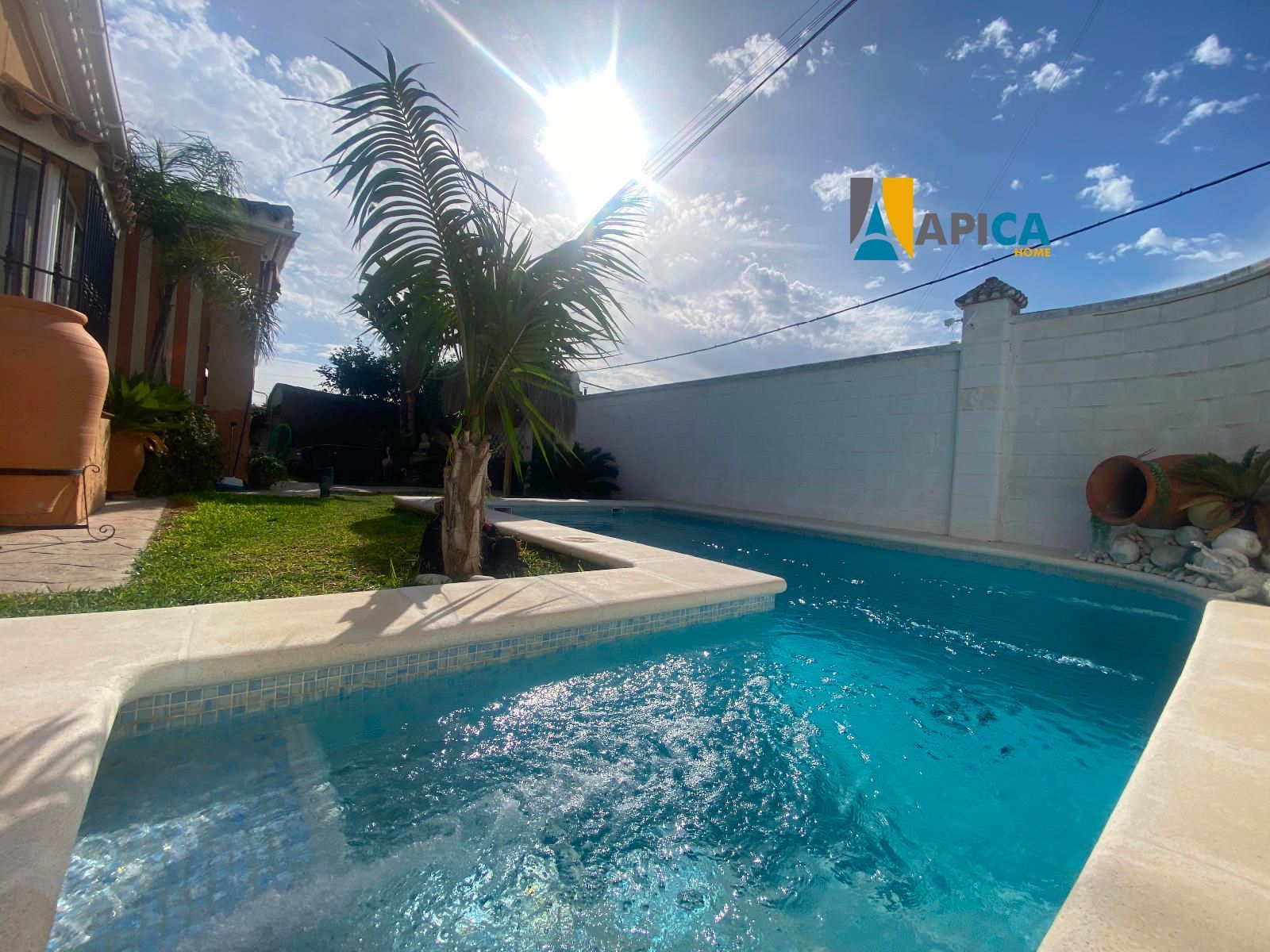 Chalet Independiente en venta El Puerto de Santa María, Cádiz. Ref: 12345. Apica Home