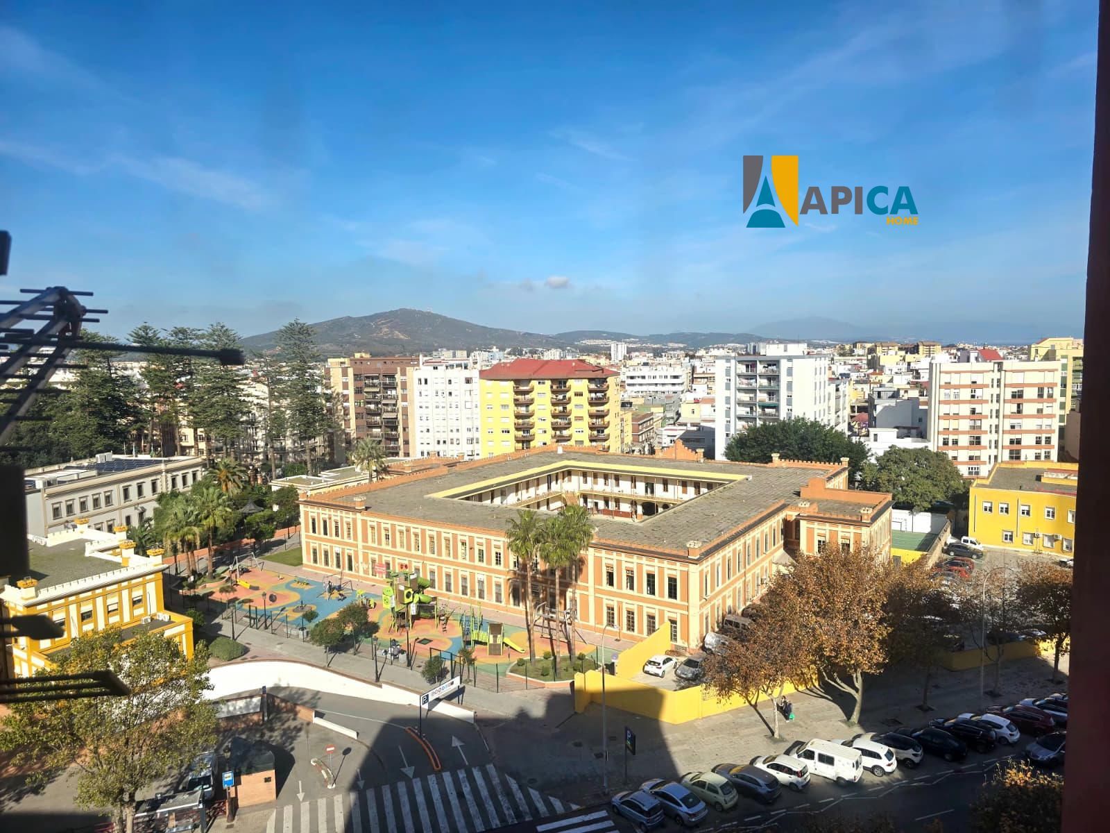 Piso en venta La Línea de la Concepción, Cádiz. Ref: 12508. Apica Home