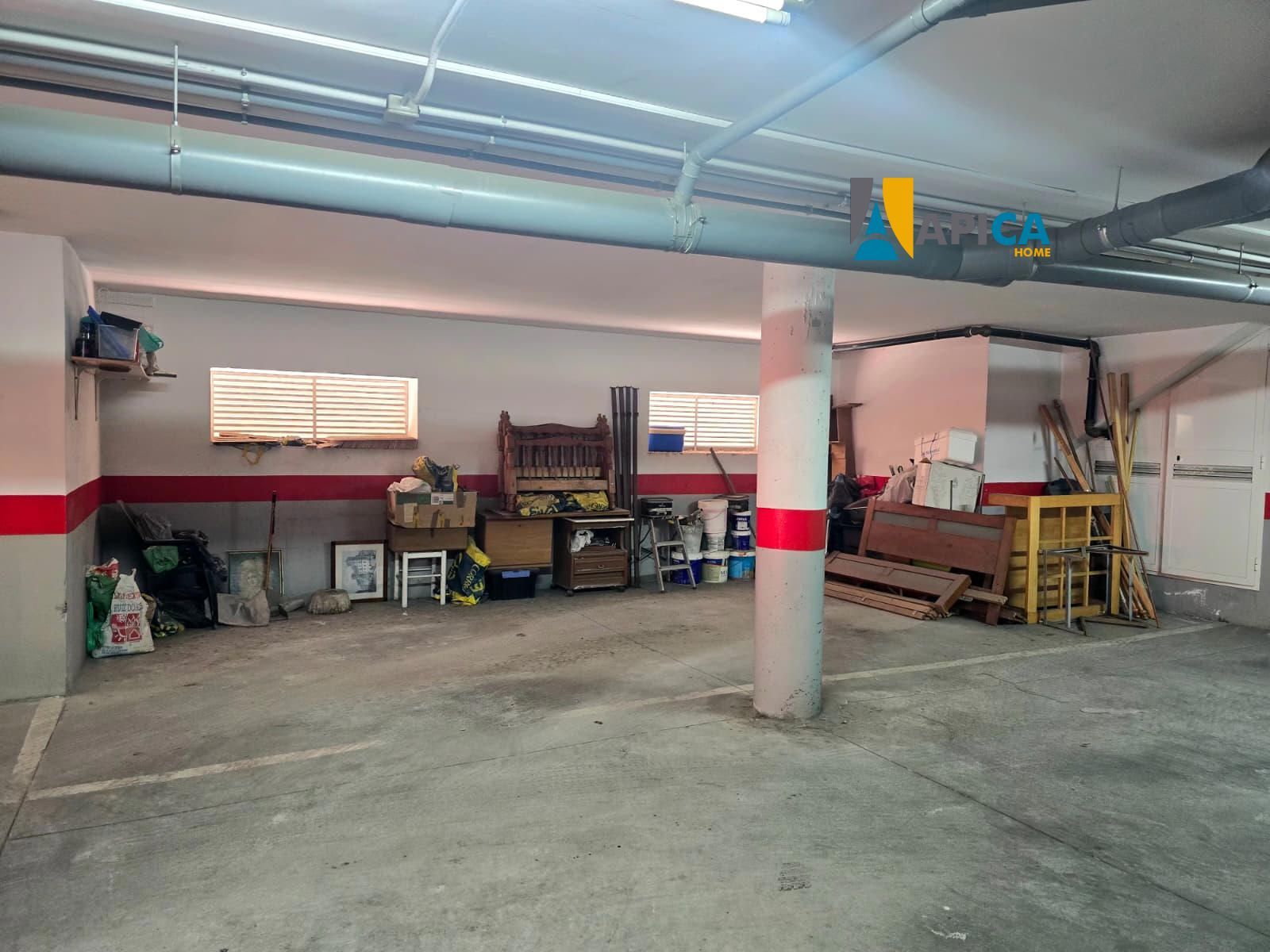 Garage for sale La Línea de la Concepción, Cádiz. Ref: 12523. Apica Home