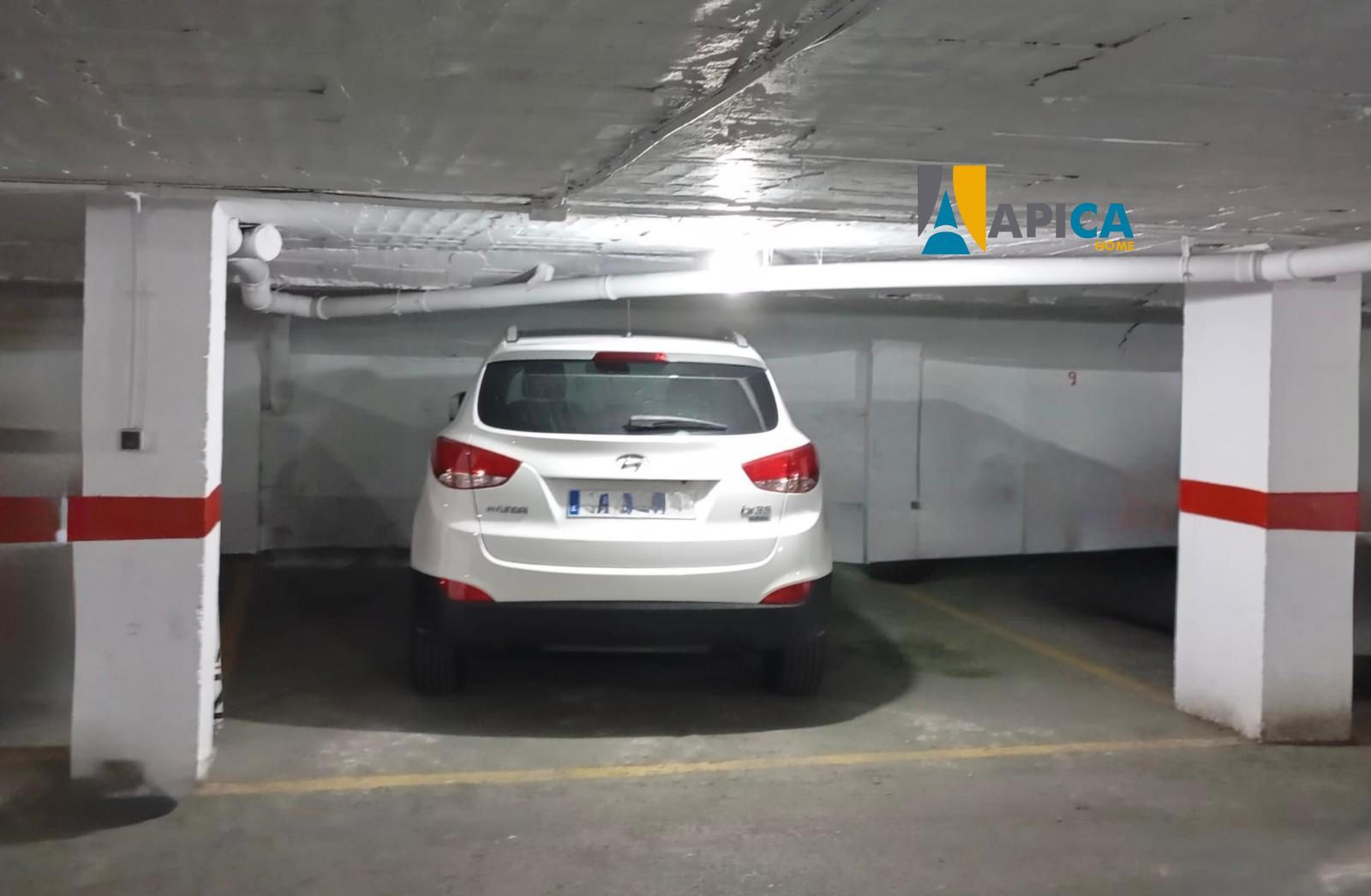 Garaje en venta La Línea de la Concepción, Cádiz. Ref: 12562. Apica Home