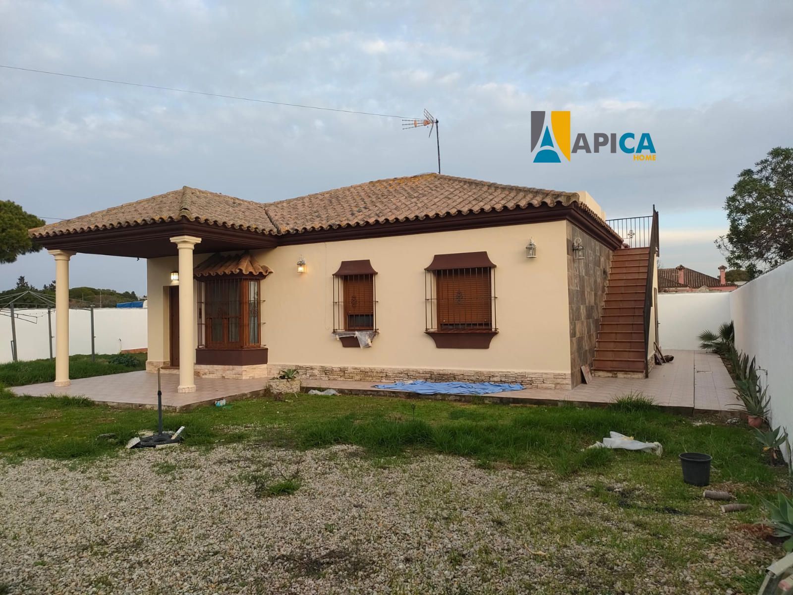 Chalet Independiente en venta Chiclana de la Frontera, Cádiz. Ref: 12583. Apica Home