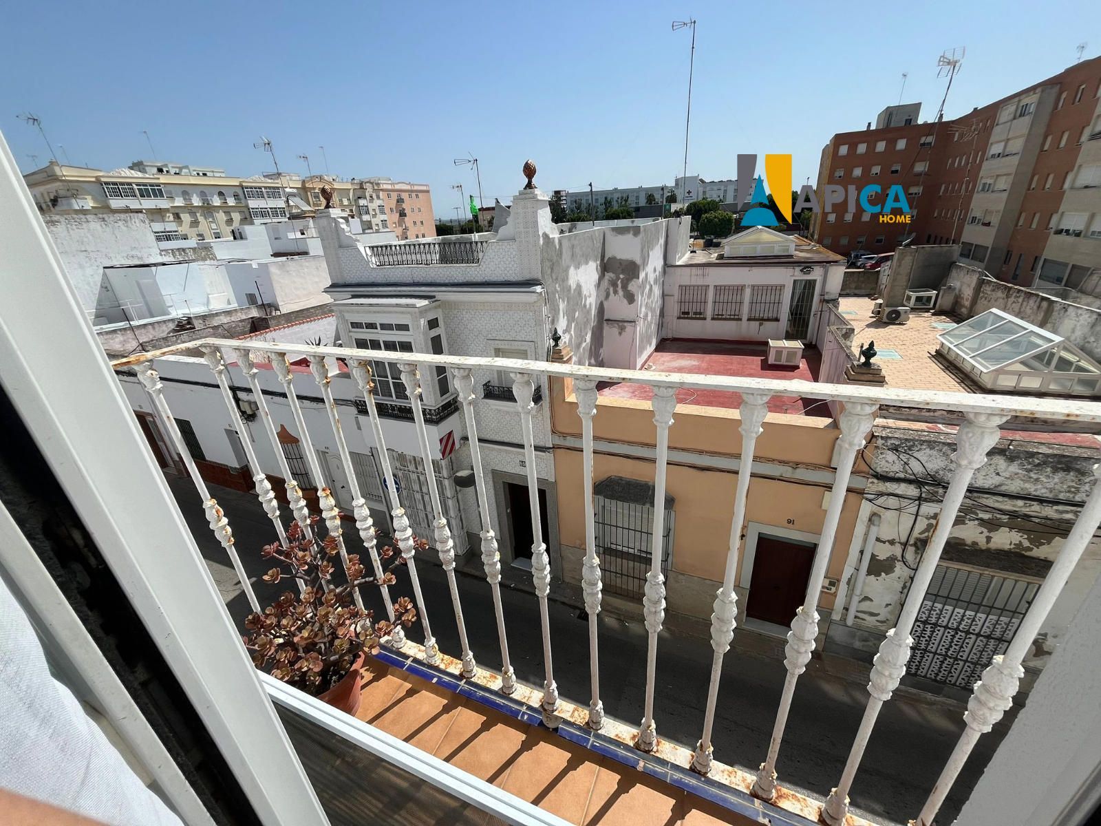 🏠 ¡PISO DE 3 DORMITORIOS CON BALCÓN EN EL CENTRO DE SAN FERNANDO! - Foto 4