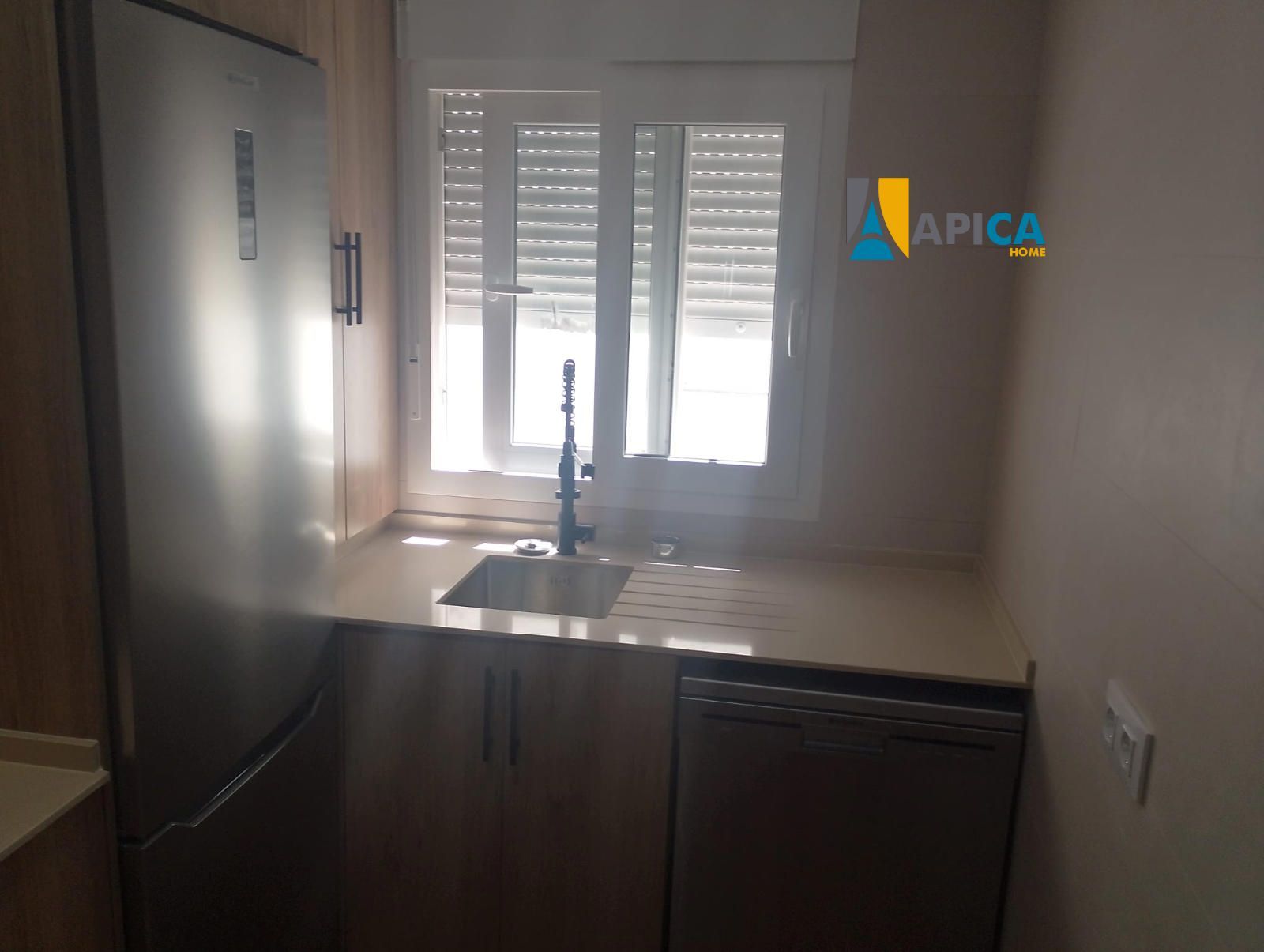 🏠 ¡PISO EN SEGUNDA PLANTA CON TERRAZA EN ZONA SAN MIGUEL, VEJER! - Foto 4