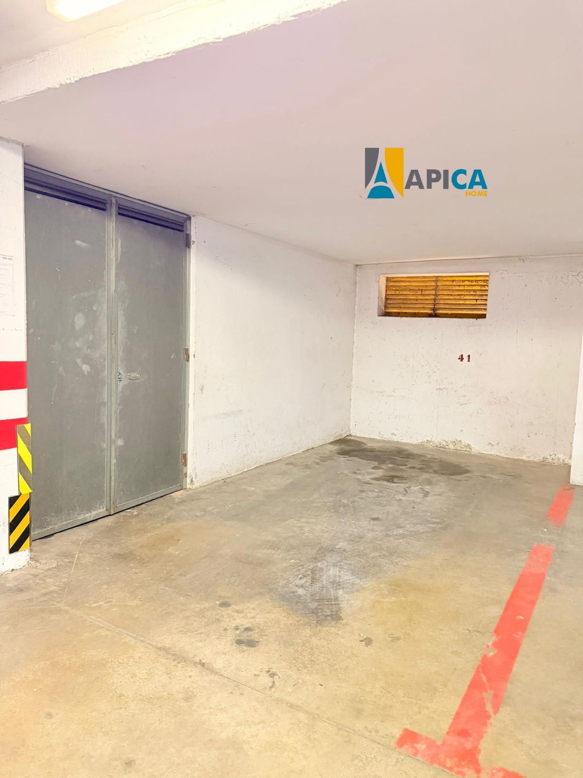 Garaje en venta La Línea de la Concepción, Cádiz. Ref: 13062. Apica Home