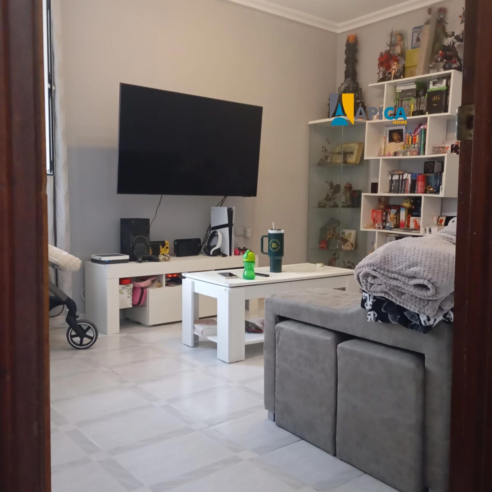 Piso en venta La Línea de la Concepción, Cádiz. Ref: 13126. Apica Home