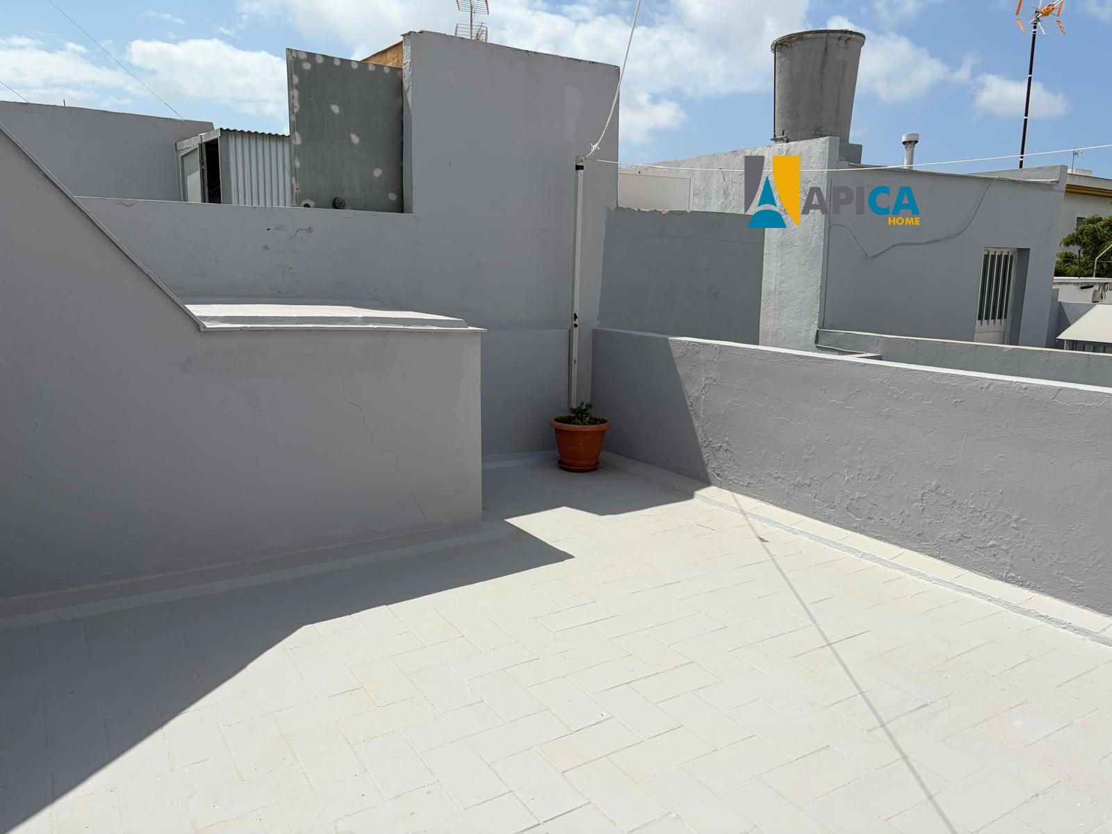 🏠 ¡GRAN OPORTUNIDAD EN PANZACOLA! CASA DE 3 PLANTAS Y 6 DORMITORIOS - Foto 34