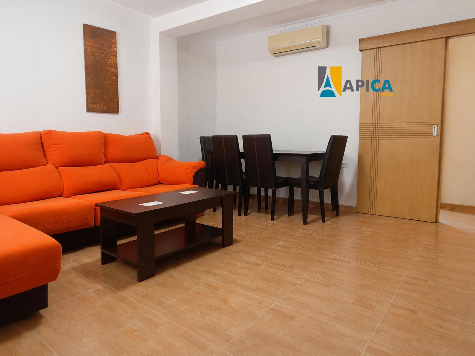 Piso en venta La Línea de la Concepción, Cádiz. Ref: 13326. Apica Home