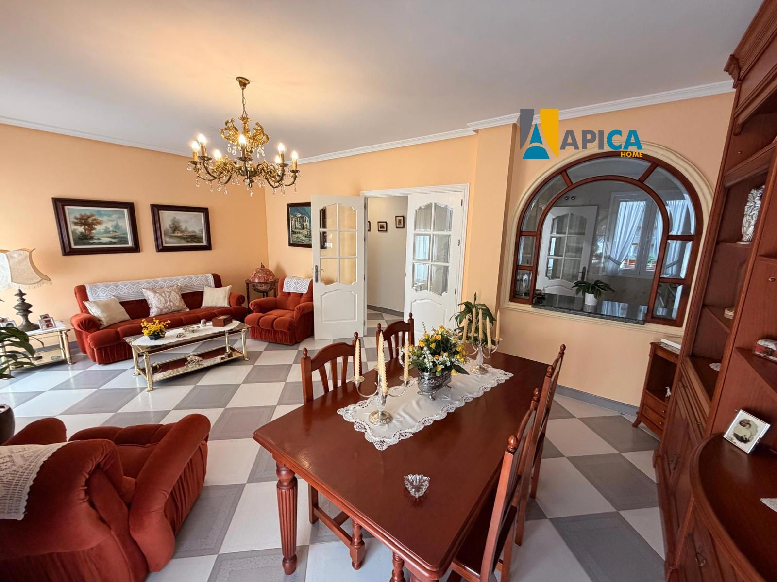 Edificio Singular en venta Vejer de la Frontera, Cádiz. Ref: 13334. Apica Home