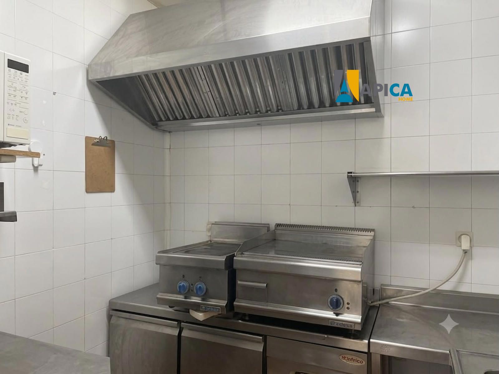 🏪 ¡LOCAL COMERCIAL A PIE DE CALLE EN ZONA HOYO MEMBRILLO (CHICLANA)! - Foto 7