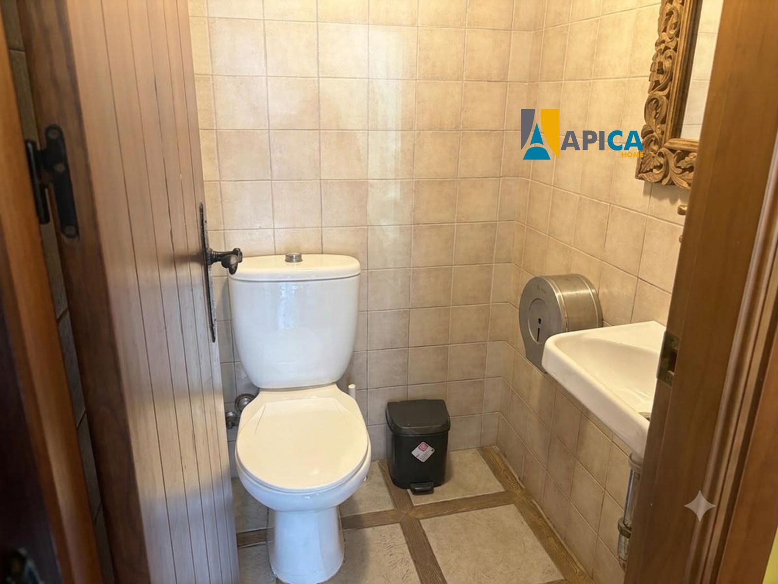 🏪 ¡LOCAL COMERCIAL A PIE DE CALLE EN ZONA HOYO MEMBRILLO (CHICLANA)! - Foto 9