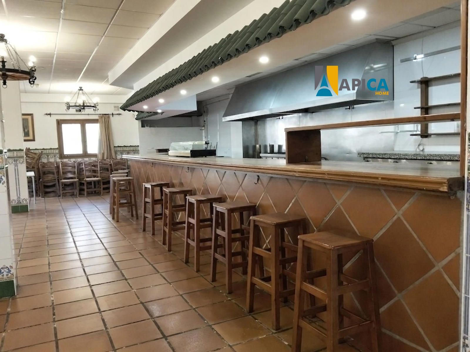 LOCAL COMERCIAL PARA BAR, RESTAURANTE O CENTRO DE EVENTOS - Foto 2