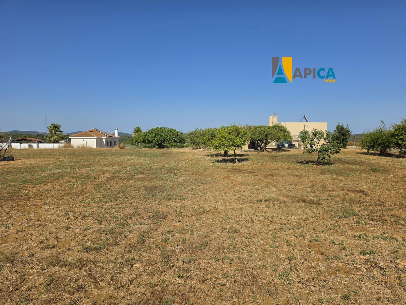 🏡 ¡CASA DE CAMPO CON 6.500 m² DE TERRENO EN CAMILA! - Foto 14
