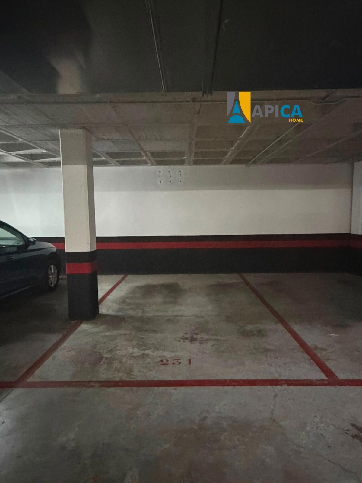 Plaza de garaje en Urbanización Privada. - Foto 3