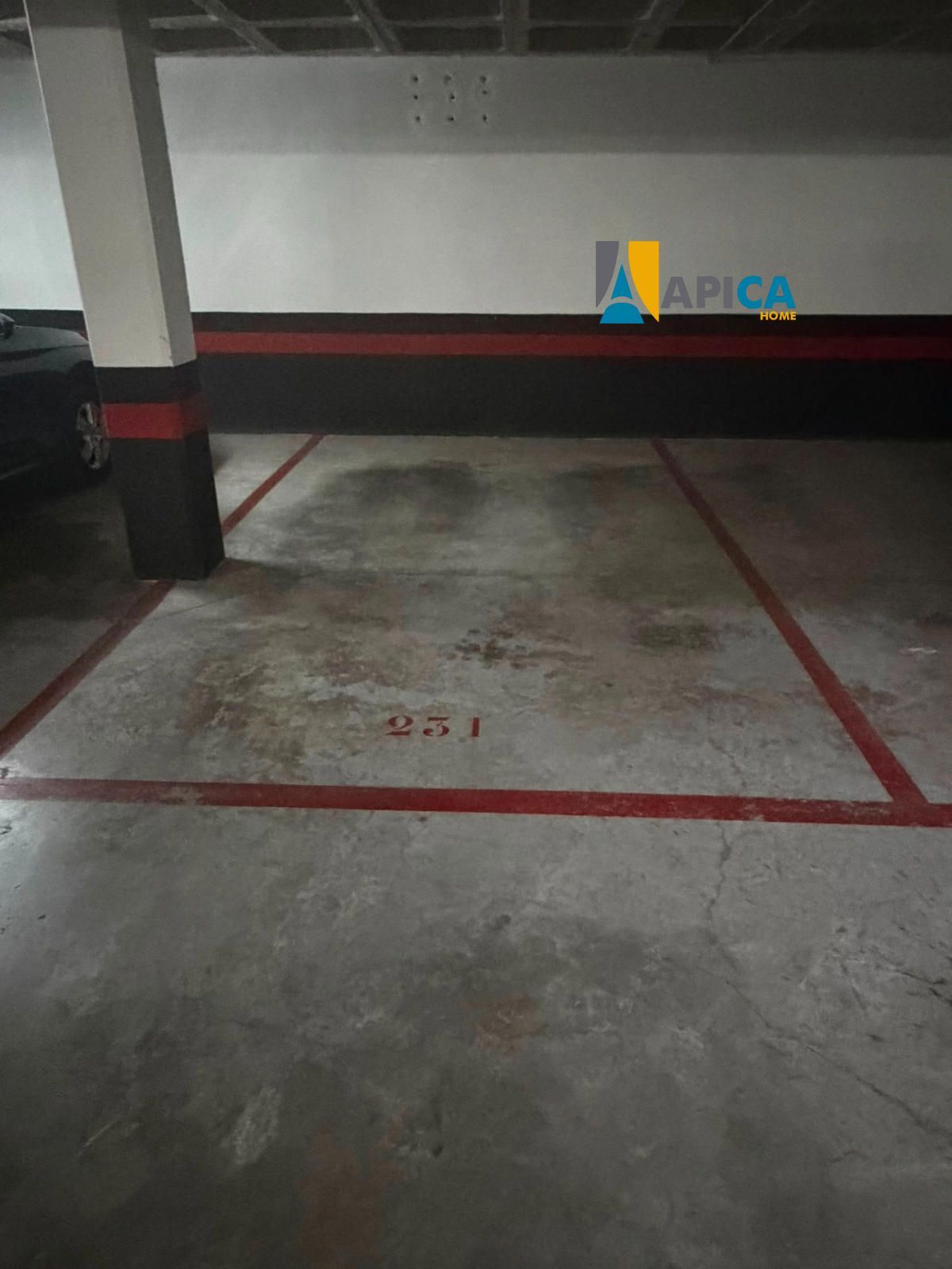 Plaza de garaje en Urbanización Privada. - Foto 5