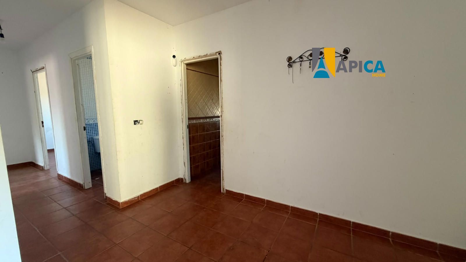 🏡 ¡CHALET HIPOTECABLE DE 124 m² CON CONTADOR DE LUZ EN CARRETERA PINAR DE LOS FRANCESES (CHICLANA)! - Foto 6