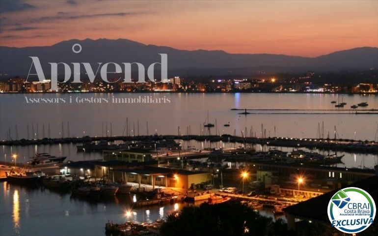 Parcela en venta Roses, Girona. Ref: 1029. Apivend 2000