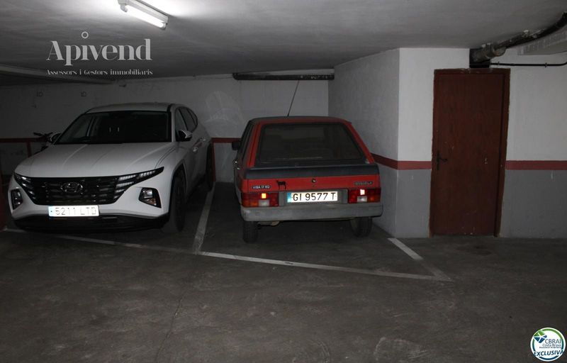 Garaje en venta Roses, Girona. Ref: 1051. Apivend 2000