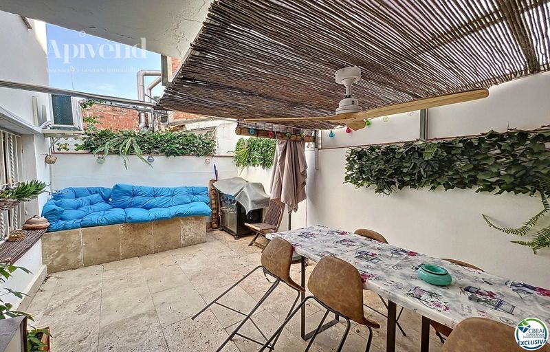 Piso en venta Roses, Girona. Ref: 1071. Apivend 2000