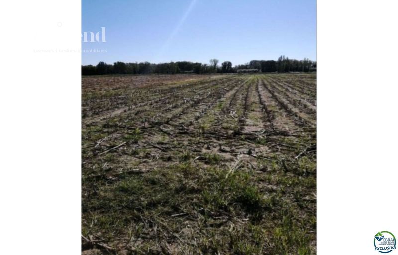 Parcela en venta Girona. Ref: 1080. Apivend 2000