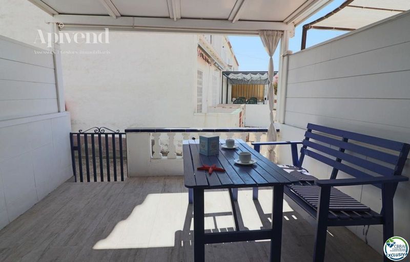 Townhouse for sale Empuriabrava, Girona. Ref: 1123. Apivend 2000