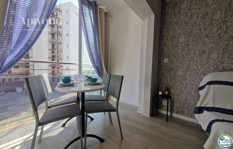 Piso en venta Roses, Girona. Ref: 1217. Apivend 2000