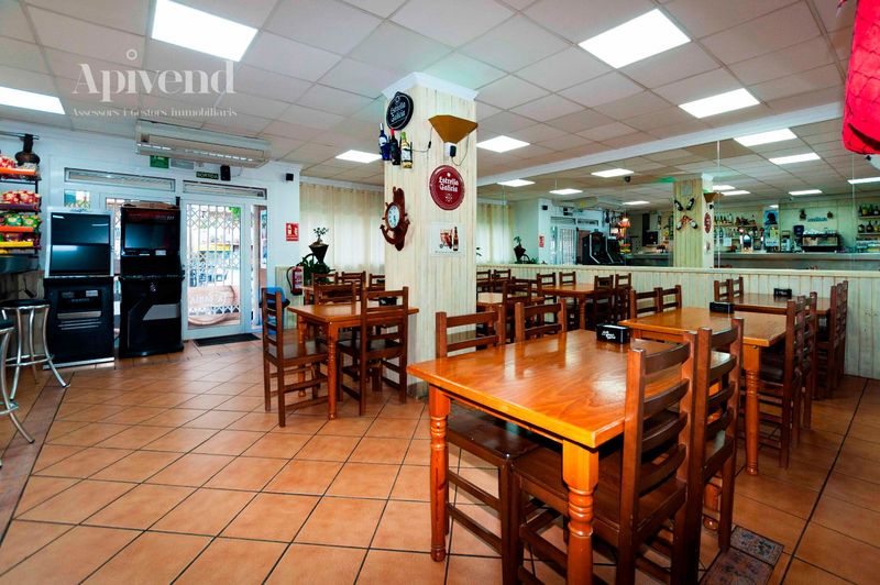 Local Comercial en venta Roses, Girona. Ref: 1241. Apivend 2000