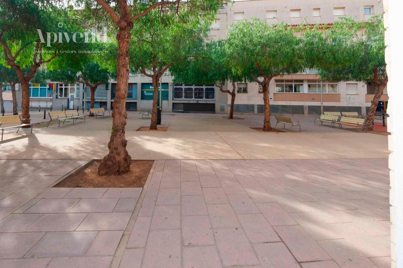 Local Comercial en venta Roses, Girona. Ref: 1244. Apivend 2000