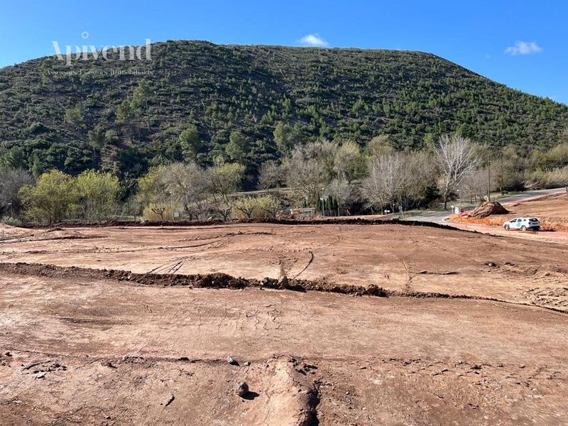 Townhouse for sale Biure, Girona. Ref: 1278. Apivend 2000